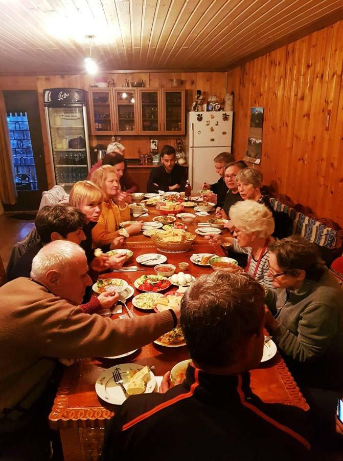 Guest House Buba Ushguli Εξωτερικό φωτογραφία